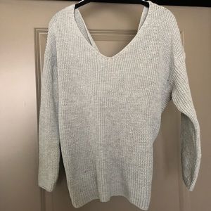 NWT Gray twisted back Sweater